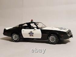 1/24 Scale 1977 Pontiac Trans Am Police car diecast model