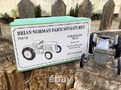 1/32 scale Brian Norman Ferguson TE20 tractor tracteur traktor FM02