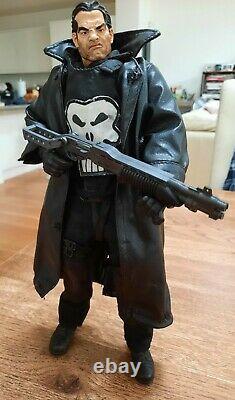 1/6 scale Marvel Studios Limited Collectors Edition Punisher 12 inch Figure 2003