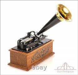 14 Scale Limited Edition of Edison Phonographs. Manuel Olive Sans. 1977