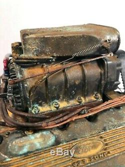 16 SCALE FORD BLOWN DRAGSTER MOTOR 84029 Custom Barn Find Unrestored Weathered