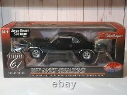 1971 Dodge Challenger SS Super Street 528 Hemi 118 Scale Diecast Car Highway 61