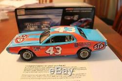 1974 Richard Petty Charger 2010 Hall Of Fame Inaugural Car 124 Scale Nascar