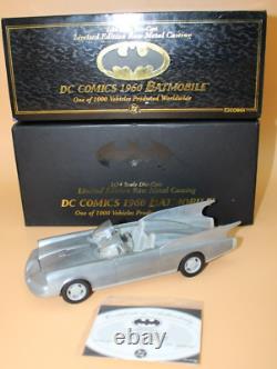 2005 CORGI 1960's DC Batman BATMOBILE 124 Scale Die-Cast RAW CAST LTD edition