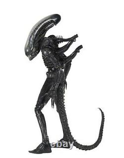 Alien Big Chap 1979 1/4 Scale Figure Limited Edition Neca