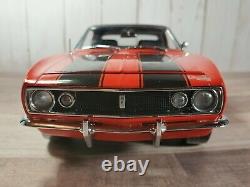 American Muscle Authentics 1967 Chevy Camaro Z/28 118 Scale Diecast Model Car