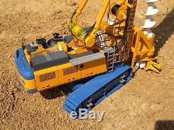 BYMO 25009 BAUER Drilling Rig BG40 with Auger Bauer Livery Diecast Scale 150