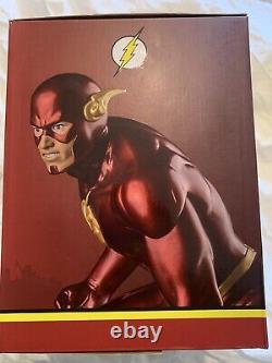 Brand New Flash 52 Statue Limited Edition 1/6 Scale Metallic statue 176 Of 200