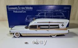 Brooklin Models 1/43 Scale CSV16 -1960 Miller Meteor Cadillac Guardian Ambulance