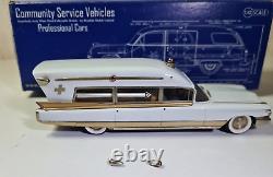 Brooklin Models 1/43 Scale CSV16 -1960 Miller Meteor Cadillac Guardian Ambulance