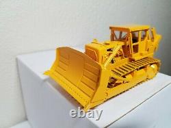 Cat D9H Dozer with Kelly Ripper & Cab Yellow EMD 150 Scale Model #N116 New