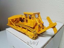 Cat D9H Dozer with Kelly Ripper & Cab Yellow EMD 150 Scale Model #N116 New