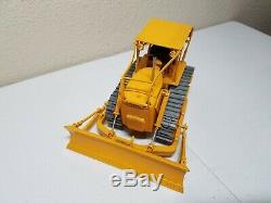 Caterpillar Cat D7-17A Dozer with Canopy & Winch by Sherwood 125 Scale Model