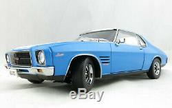 Classic Carlectables 18683 Holden HQ GTS Monaro Azure Blue Scale 118