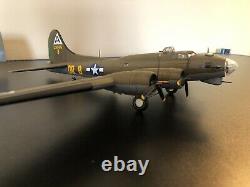 Corgi B-17 Bomber Mount-N-Ride 1/72 Scale Diecast Model Aviation Archive