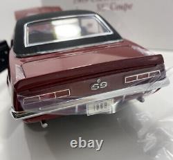 Danbury Mint 1/24 Scale 1969 Chevy Camaro SS Limited Edition Masterpiece