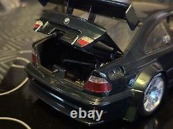 Dealer edition 1/18 Scale 80 43 0396 025 BMW M3 GTR