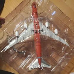 Eagle Boeing747-8I 1/200 Scale Limited Edition N6067E Rare With Box Hobby