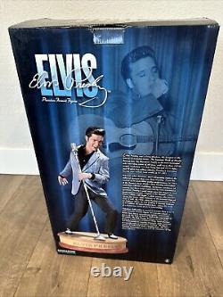 Elvis Presley Sideshow Premium Figure 1/4 Scale Limited Edition #167/500