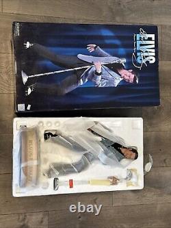 Elvis Presley Sideshow Premium Figure 1/4 Scale Limited Edition #167/500