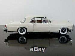 Franklin Mint 1956 Lincoln Continental Mark II Limited 124 Scale Diecast Car