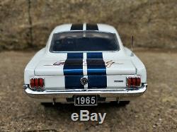 Franklin Mint Signed 1965 Carroll Shelby GT 350 Mustang 124 Scale Diecast Car