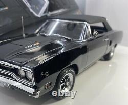GMP 1970 PLYMOUTH ROAD RUNNER Limited Edition VERY VERY HARD TO FIND 1/18 Scale