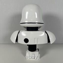 Gentle Giant Star Wars First Order Stormtrooper 12 Scale Bust Limited Edition