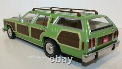 Greenlight 1/18 Scale 19013 National Lampoon's Vacation Griswald Family Wagon