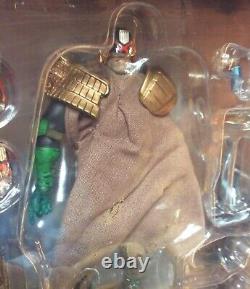 HIYA TOYS EXQUISITE SUPER LTD ED CURSED EARTH 1/12th scale JUDGE DREDD ACTIO