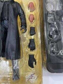 Hot Toys Mms169 The Avengers Nick Fury 1/6th Scale Limited Edition Collectible