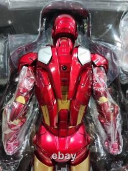 Hot Toys Mms185 The Avengers Mark VII 1/6th Scale Limited Edition Collectible