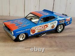 Hot Wheels Legends Tom McEwen The Snake & Mongoose 124 Scale Diecast Funny Car