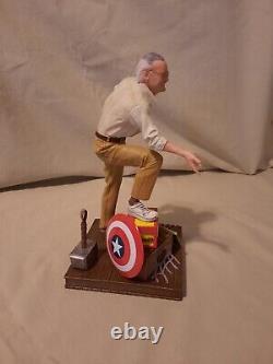 Iron Studios STAN LEE Limited Edition Deluxe Art Scale 1/10 Polystone Statue