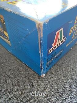 Italeri Eddie Stobart Ltd. Truck & Trailer 124 Scale No. 708 Model Kit