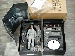 JAMES BOND Goldfinger BIG CHIEF STUDIOS Sean Connery 007 Ltd Edition 1/6 scale