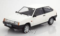 KK Scale Lada Samara 1984 white Limited Edition 500 pcs 1/18 Scale