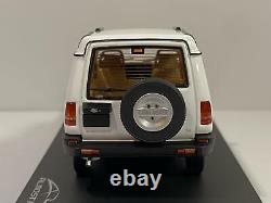 Land Rover Discovery White 1994 143 Scale Almost Real 410402