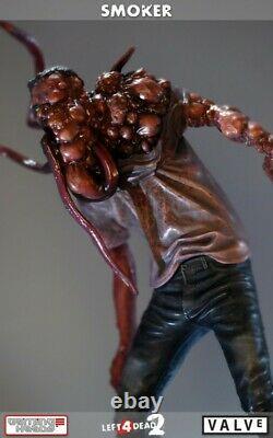 Left 4 Dead 2 Gaming Heads Smoker 15 Scale Statue Figure Limited Edition MIB