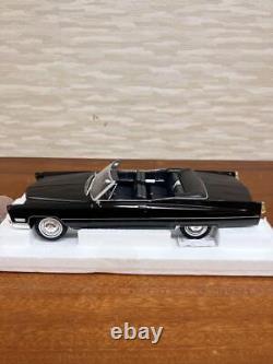 Limited Edition KK-Scale Cadillac DeVille Cabriolet 1/18