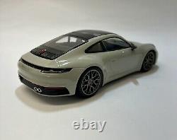 MINICHAMPS 118 Scale Porsche 911 Carrera 4S Kreide Grey Boxed Limited Edition