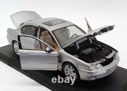 Maisto 1/18 Scale Model Car 31621 2001 Jaguar X-Type Silver