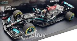 Minichamps 1/18 Scale 110 212144 Mercedes AMG Petronas F1 Hamilton Qatar