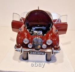 Model Icons 1/18 scale Jaguar MK2 Inspector Morse Burgundy. 701001