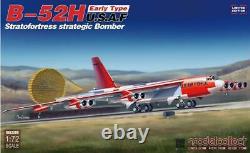 Modelcollect 1/72 Scale B-52H Early Type Stratofortress Limited Edition