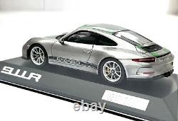 Porsche Drivers Selection. 911 R Limited Edition. 1/43 Scale Model