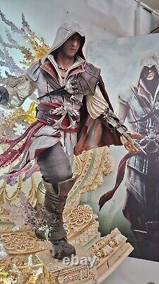 PureArts Assassin´s Creed 1/4 scale Animus Ezio statue