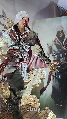 PureArts Assassin´s Creed 1/4 scale Animus Ezio statue