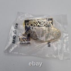 REVELL 1997 Star Trek Voyager U. S. S Voyager Limited Edition Scale Model Kit 3612