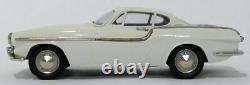 Rob Eddie Models 1/43 Scale RE22X 1961 Volvo P1800 White The Saint 1 Of 200